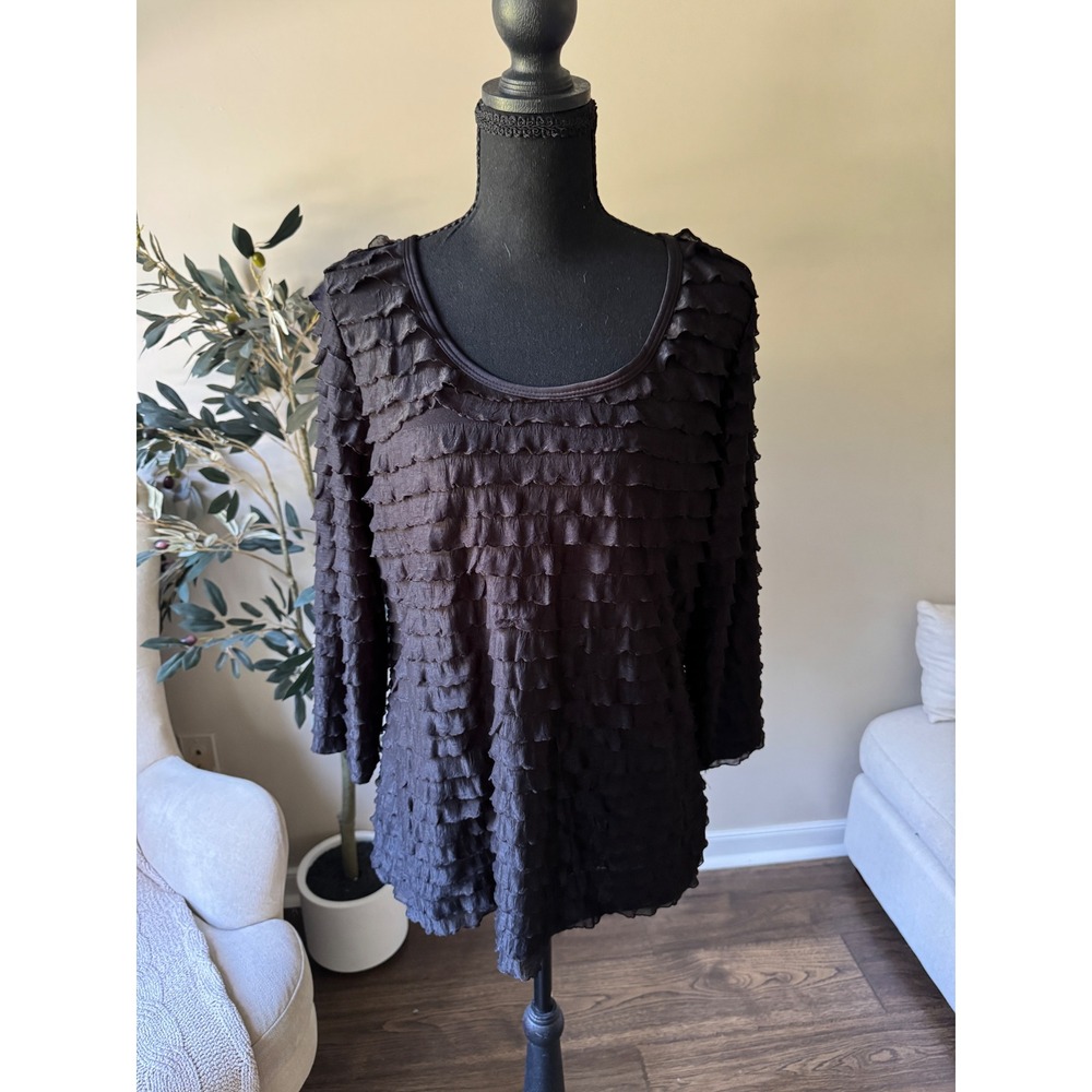 Travel Elements Black Tiered Ruffle Scoop Neck 3/4 Sleeve Top Large SM8322
